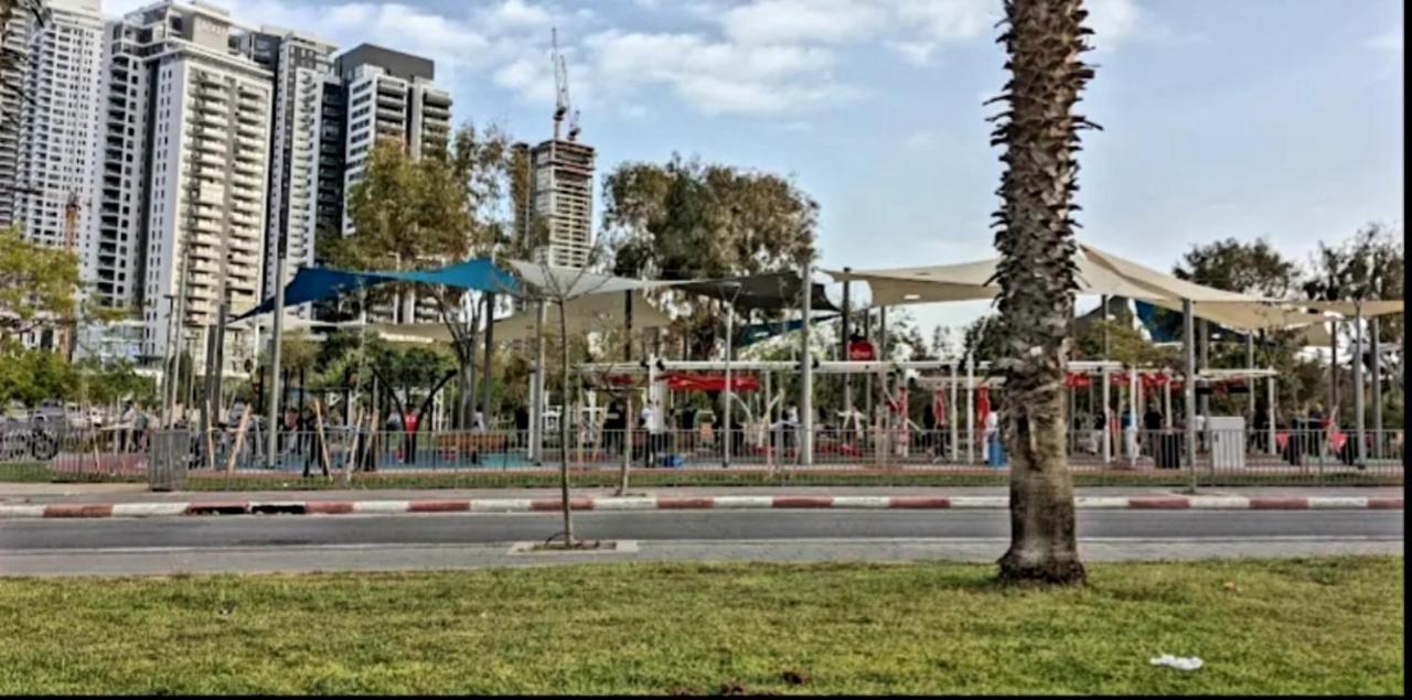 Hotel Apartment Short Term Tel Aviv Bat Yam 353 Eksteriør billede