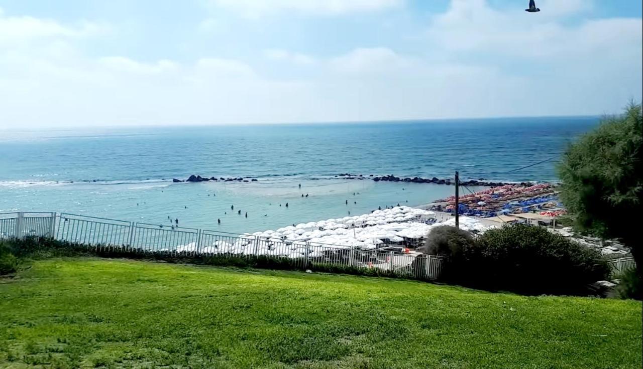 Hotel Apartment Short Term Tel Aviv Bat Yam 353 Eksteriør billede